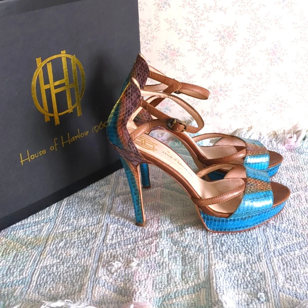 House of Harlow Nancie Blue Sandal Size 8 .5/38.5 - Picture 5 of 5